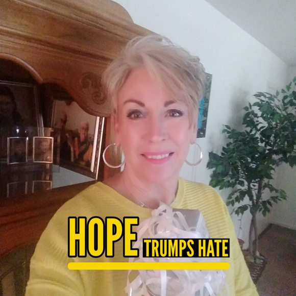 Meet your Posher, Nancy - Picture 1 of 1